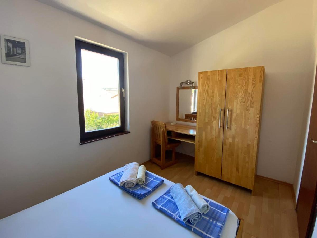 Apartmani Sunset Lopar Exterior photo